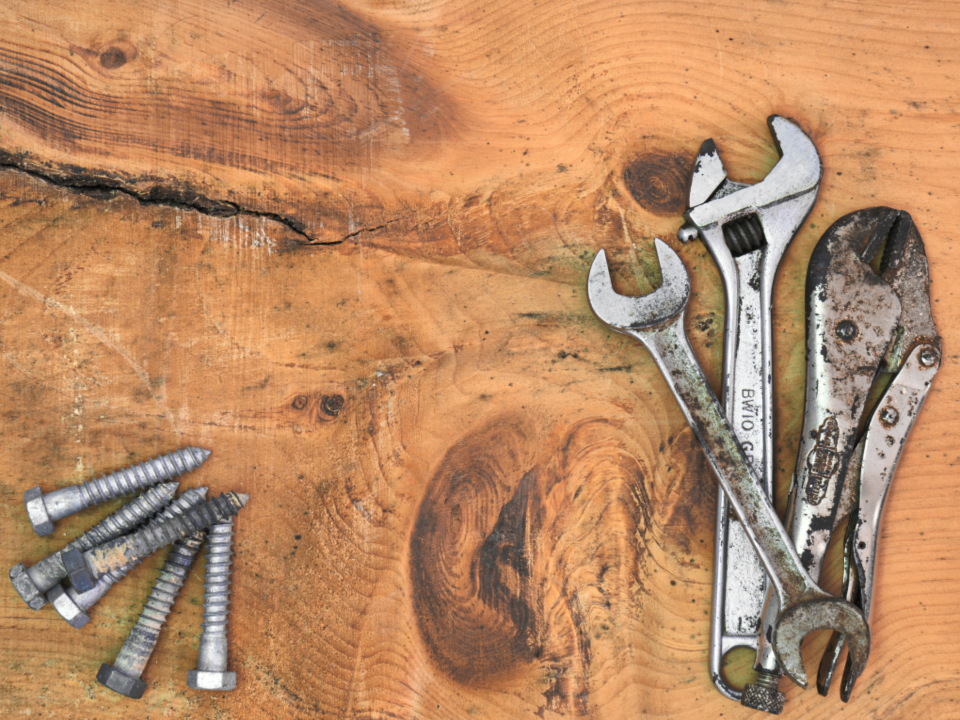 Workshop wrench and repair tools